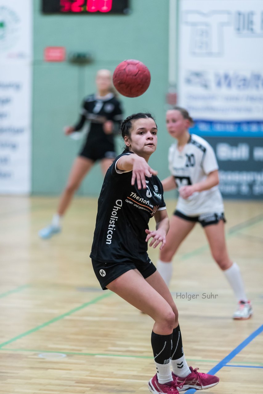 Bild 181 - A-Juniorinnen SVHU - HSG Eider Harde : Ergebnis: 36:28